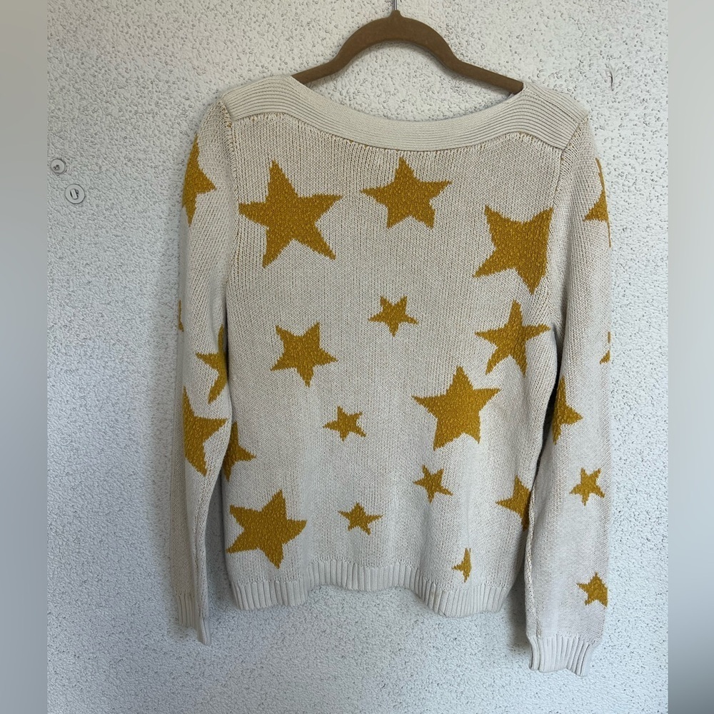 EUC Marled Star Sweater gold and cream large - Picture 2 of 3